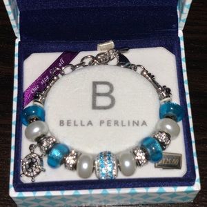 Bella Perlina charm bracelet